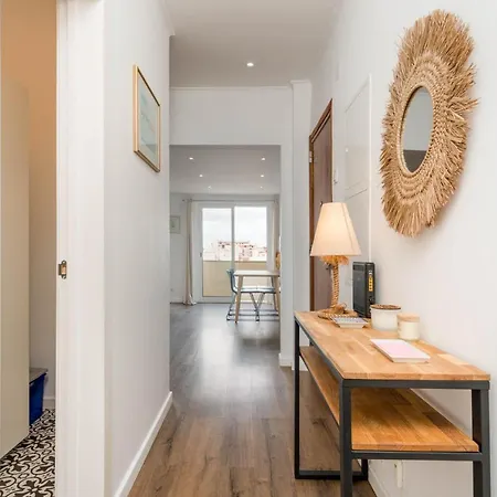 Apartman Lovely 2 Bedroom In Caparica *