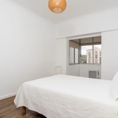 公寓 Lovely 2 Bedroom In Caparica 阿尔马达
