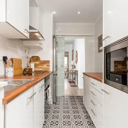 Lovely 2 Bedroom In Caparica 公寓