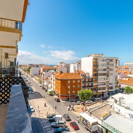 公寓 Lovely 2 Bedroom In Caparica