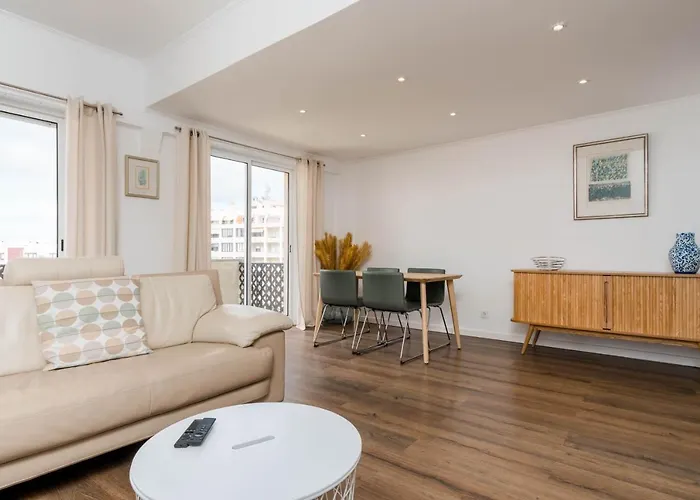 דירה Lovely 2 Bedroom In Caparica