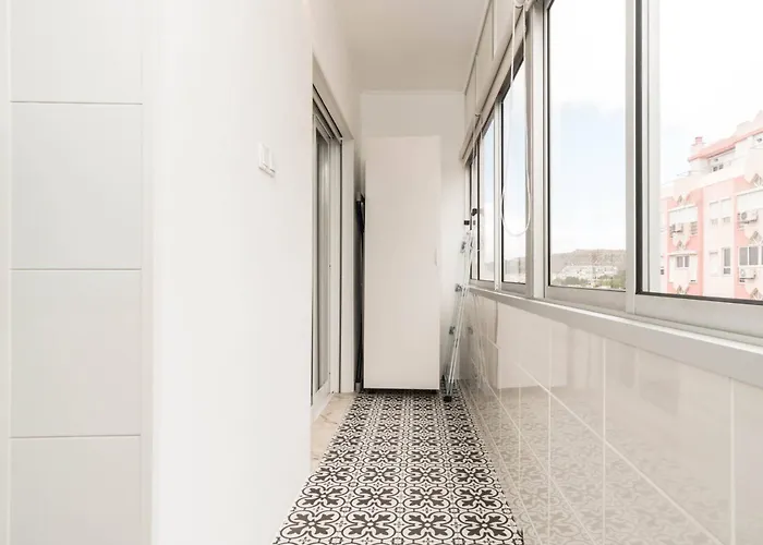 דירה Lovely 2 Bedroom In Caparica *